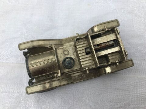 Tacot en alliage de m�taux 5 Mottier (38)