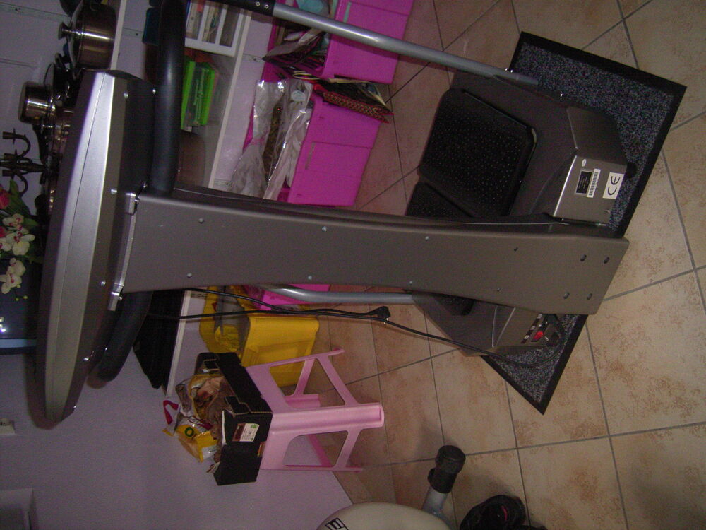 POWER PLATE NEUVE A PRIX COUTANT Sports