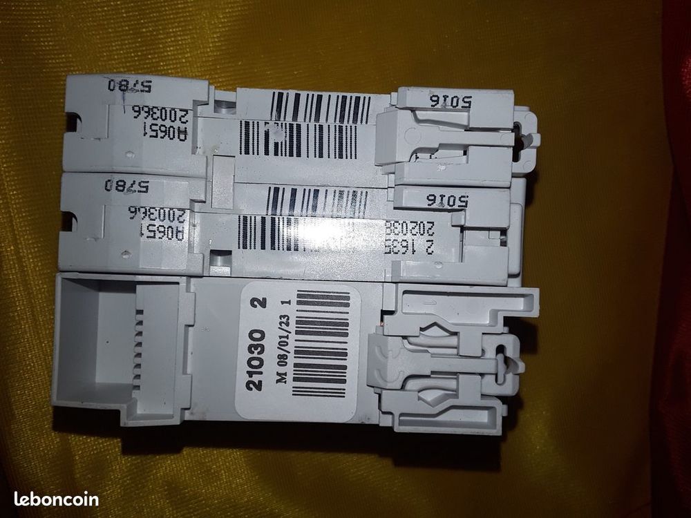 Disjoncteur differentiel mg24589/26509 Bricolage
