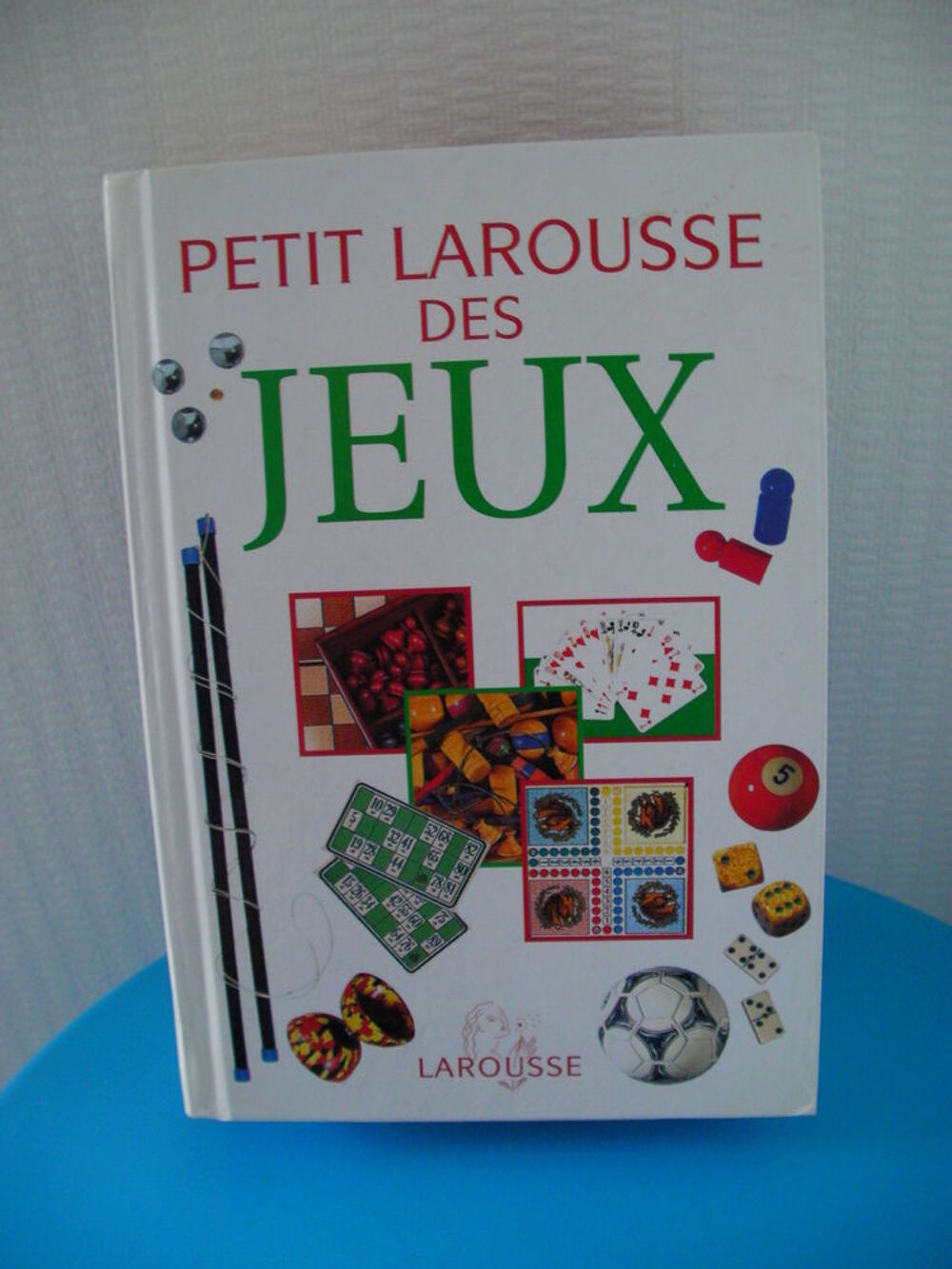 PETIT LAROUSSE DES JEUX - ann&eacute;e 1999 Jeux / jouets