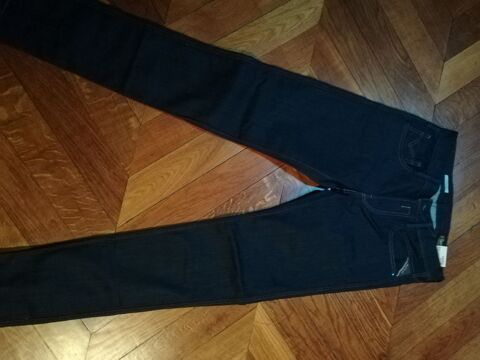 Pantalon jean homme Replay 30 Vertaizon (63)