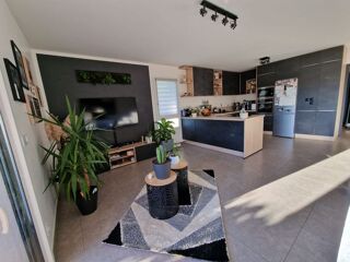  Appartement  vendre 4 pices 83 m