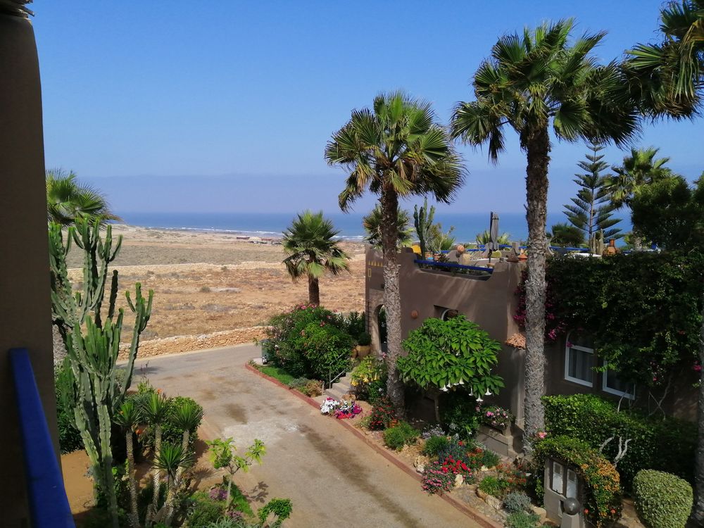   Maroc : Villa Mirleft Bord de mer et au pied de la montagne Maroc, Mirleft