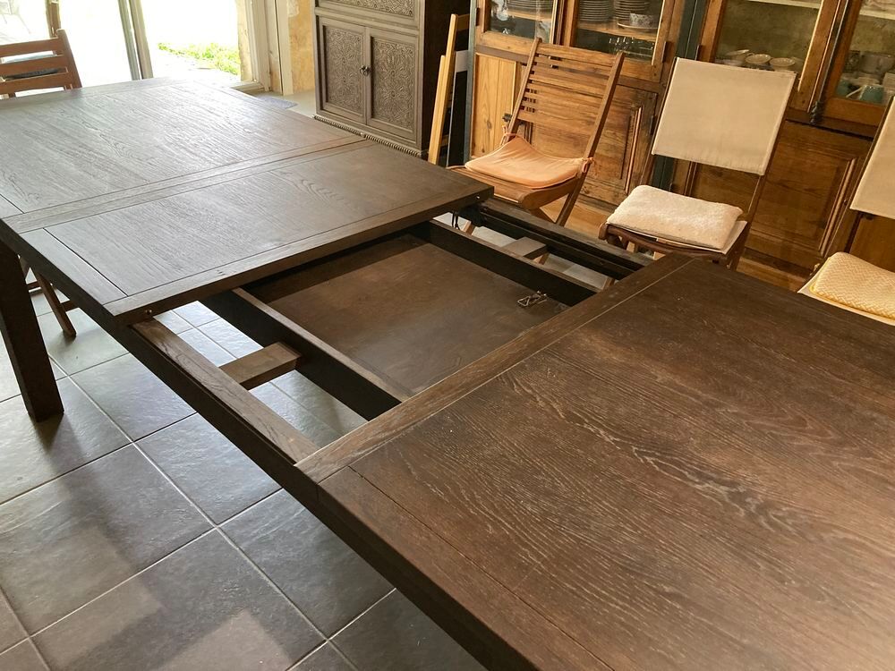 Table extensible bois massif, quasi neuve 12 personnes Meubles