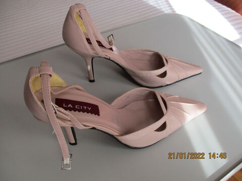 chaussure a talon femme T38  5 Sainte-Foy-ls-Lyon (69)