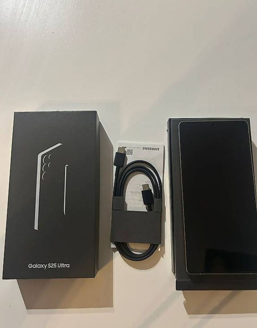 SAMSUNG S25 ULTRA Parfait &eacute;tat Téléphones et tablettes