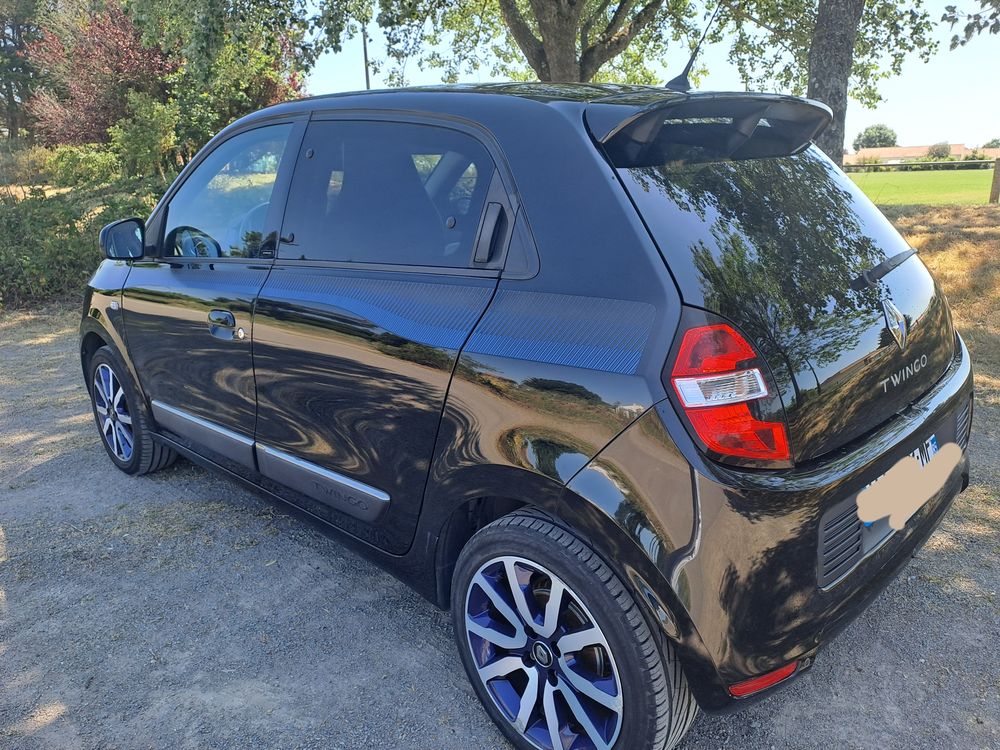 Twingo III 0.9 TCe 90 Energy Cosmic 2016 occasion 85800 Givrand