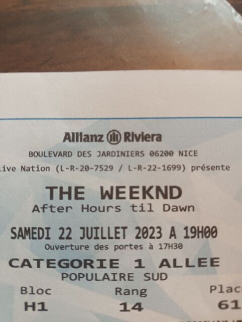 Place the weeknd 170 Als (30)