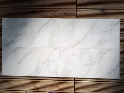 Plaques composite clipsables effet marbre blanc  20 Montigny-Lencoup (77)