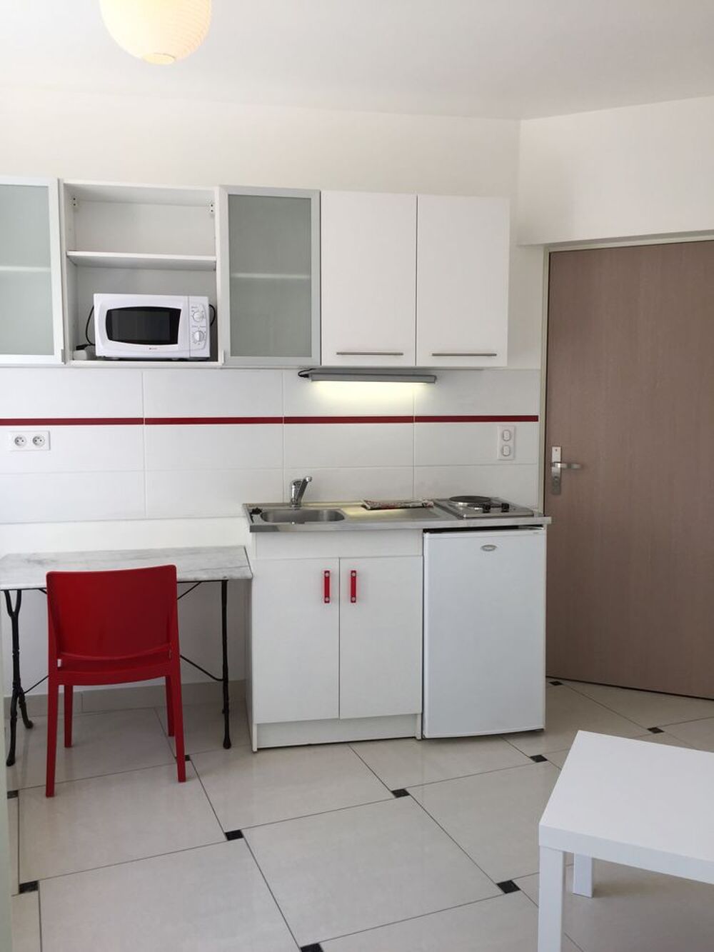 Location Appartement Epernay, agréable studio meublé Épernay
