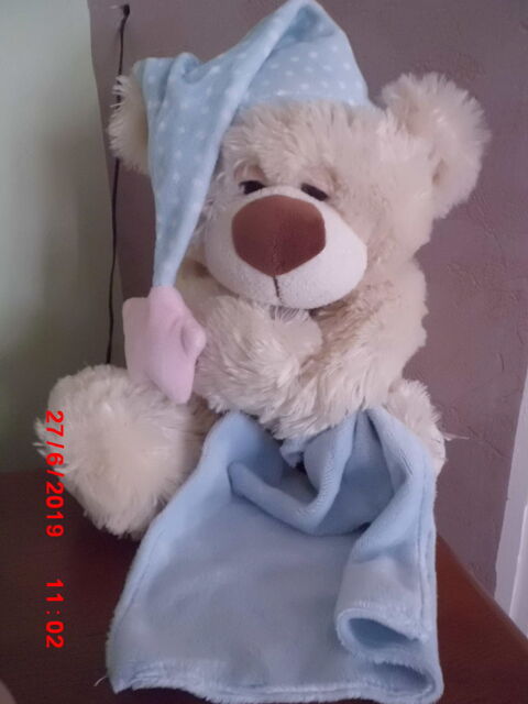 OURS BEIGE AVEC SON MOUCHOIR BLEU ANIMAL ALLEY 19 Oignies (62)