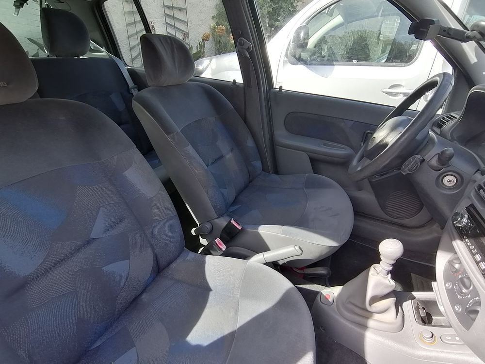 Clio II Clio 1.2i MTV 2000 occasion 81200 Aussillon