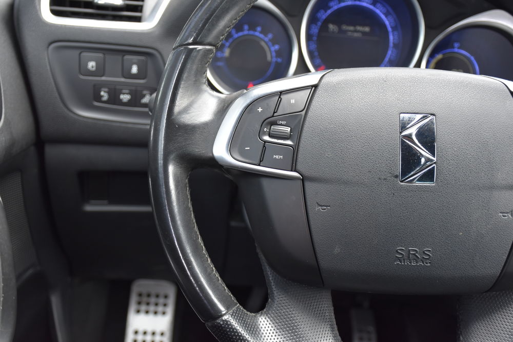 DS4 BlueHDi 150 S&S BVM6 Sport Chic 2015 occasion 56300 Pontivy