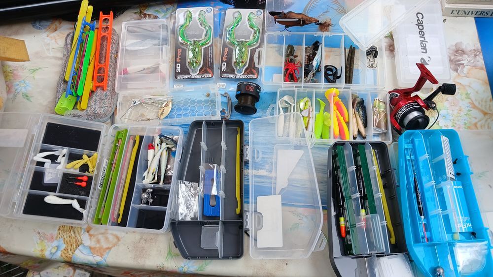 Enorme mat&eacute;riel de p&ecirc;che Sports