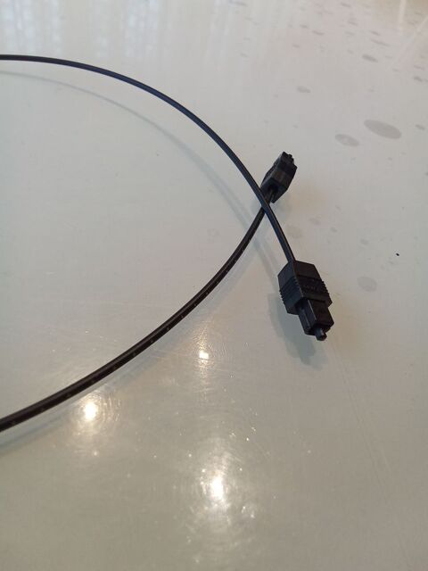 Sony cble optique 3 Orgres (35)