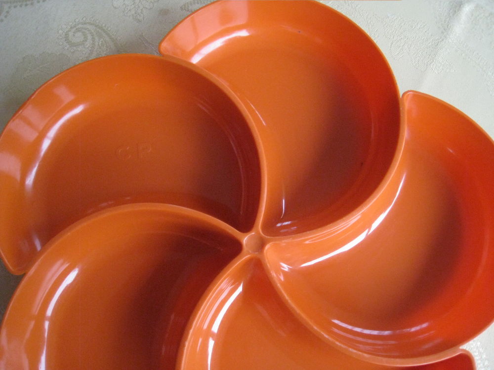 Plateau fleurs orange vintage 1973 Décoration