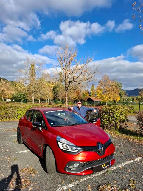 Renault Clio IV Clio 1.6 Turbo 220 EDC RS Trophy 2018 occasion Abreschviller 57560