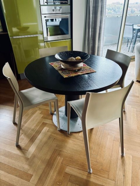 Lot de 4 chaises design XO style Starck 160 Caluire-et-Cuire (69)