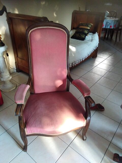 Fauteuil Voltaire  40 Saint-Jean-de-Braye (45)