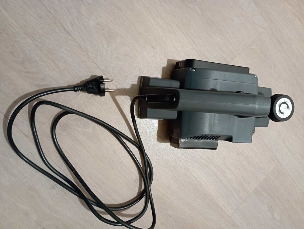 &agrave; vendre raboteuse &eacute;lectrique Bricolage