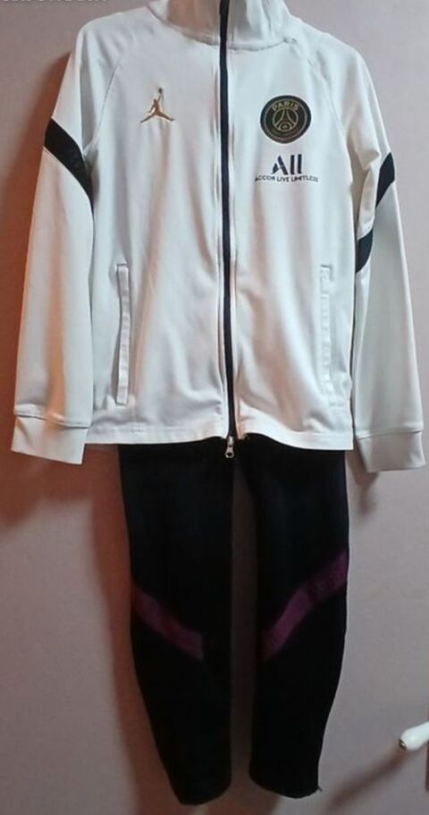 Survetement Jordan PSG 40 Neuilly-sur-Marne (93)