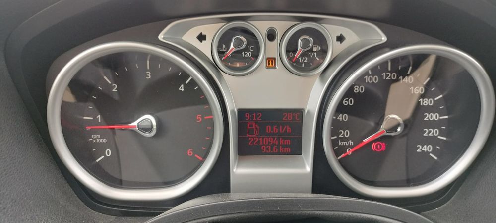 C-max C-MAX 1.6 TDCi - 90 Trend 2009 occasion 66000 Perpignan