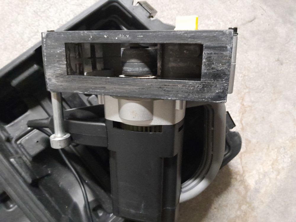 RAINUREUSE Bricolage