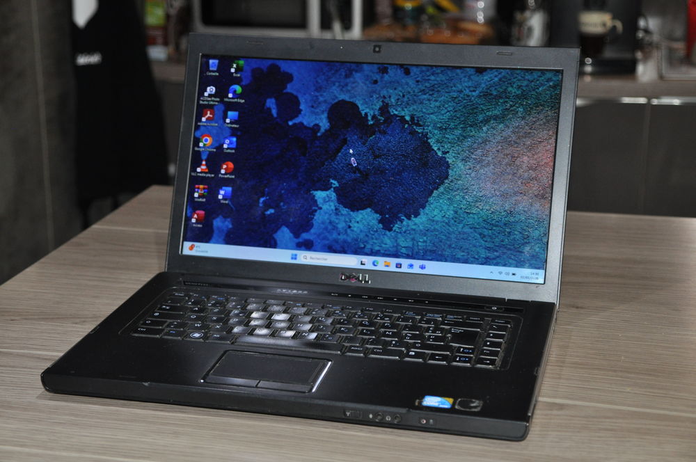 Dell Vostro 3500 de 15,6 pouces Matériel informatique