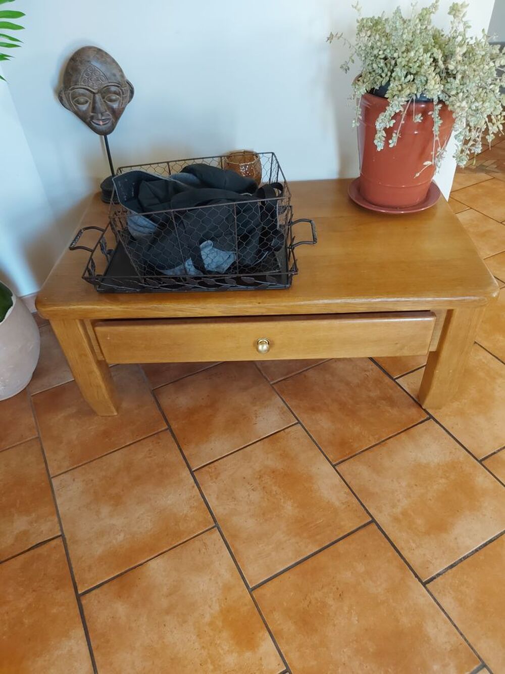 Table basse d'&eacute;b&eacute;niste Meubles