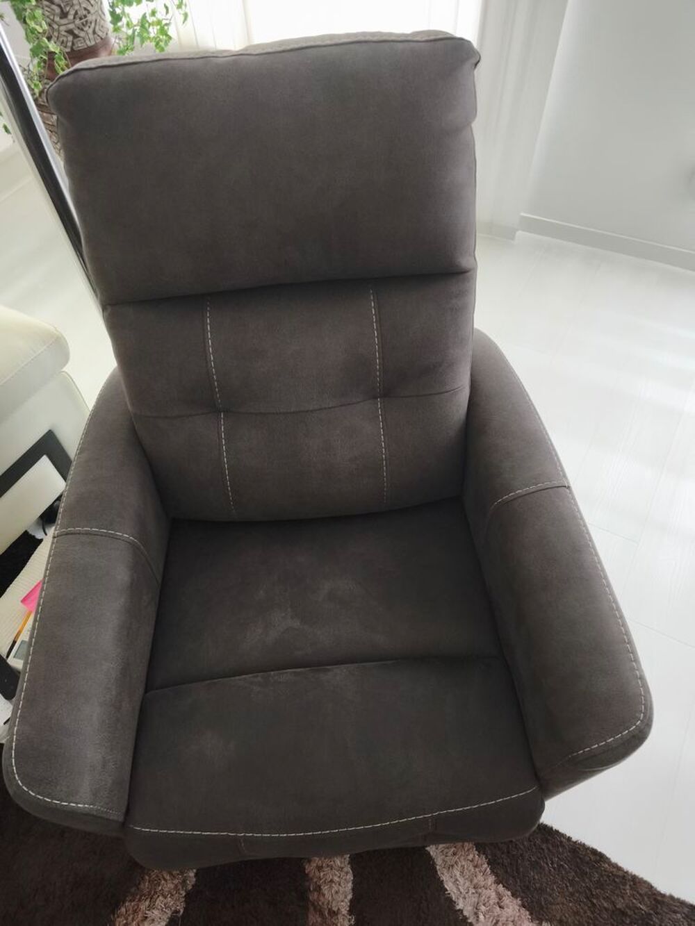 Fauteuil releveur &eacute;lectrique vivalift Meubles