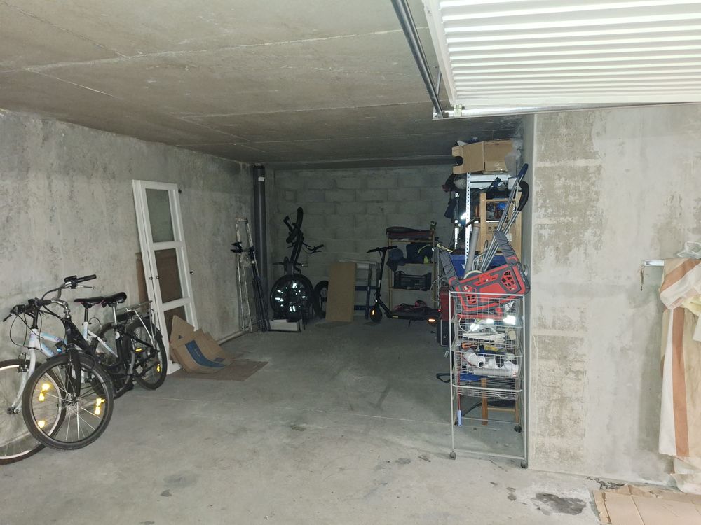 Vente Parking/Garage Grand garage Lyon 7