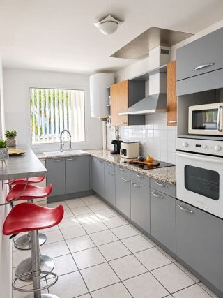  Appartement à louer 3 pièces 74 m²
