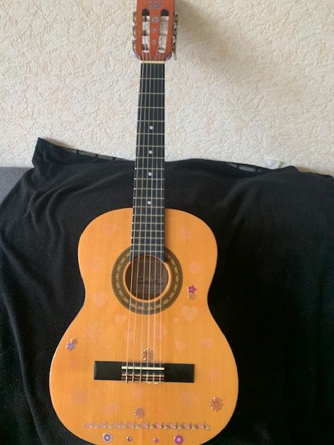 GUITARE CLASSIQUE
40 La Bouilladisse (13)