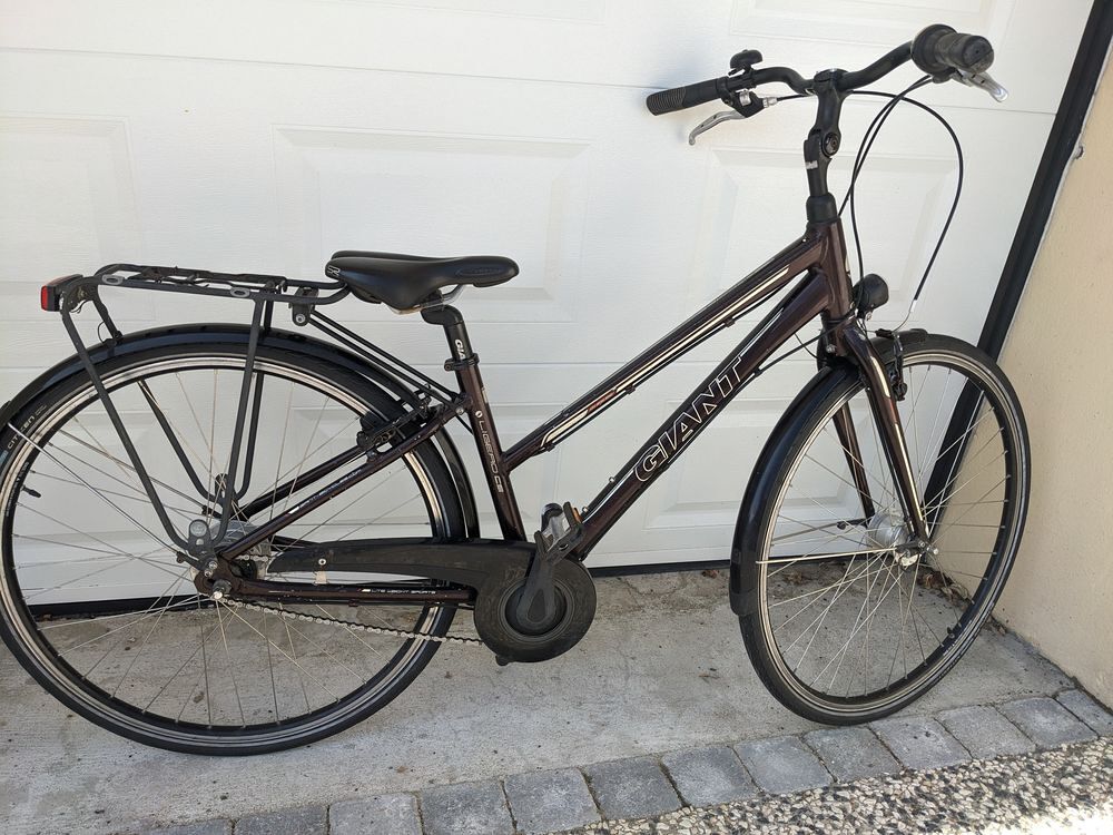 VELO LEGER VILLE GIANT FEMME EN ALU TA Vélos