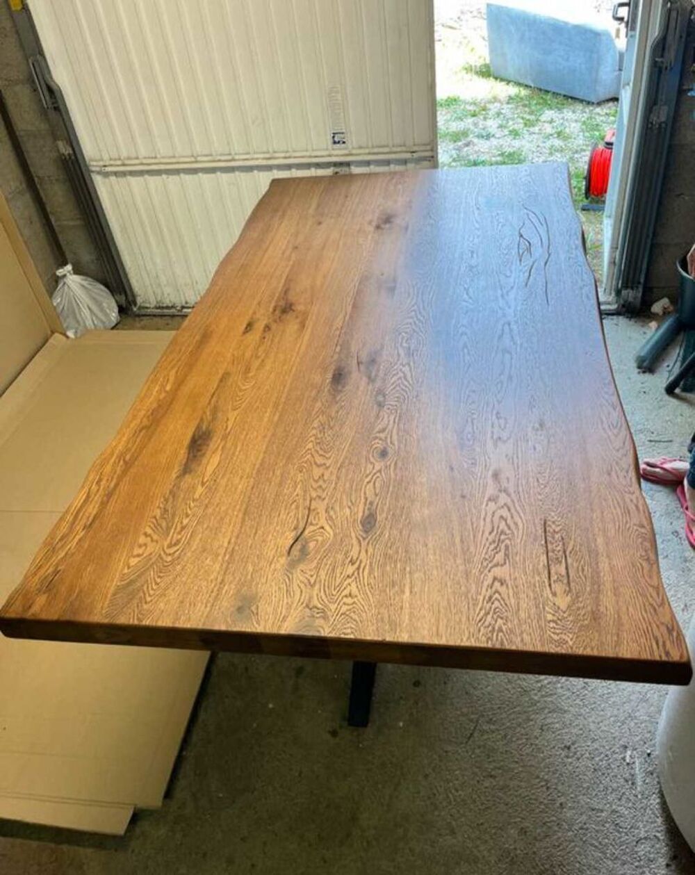Table moderne en ch&ecirc;ne rustique Meubles