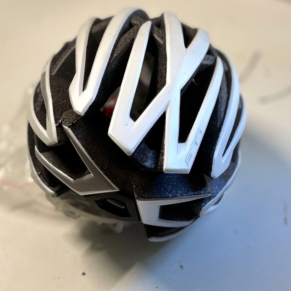 casque v&eacute;lo (r&eacute;glable)jamais servi Sports