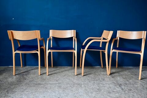 Lot de 4   chaises en bois vintage scandinave 460 Wintzenheim (68)
