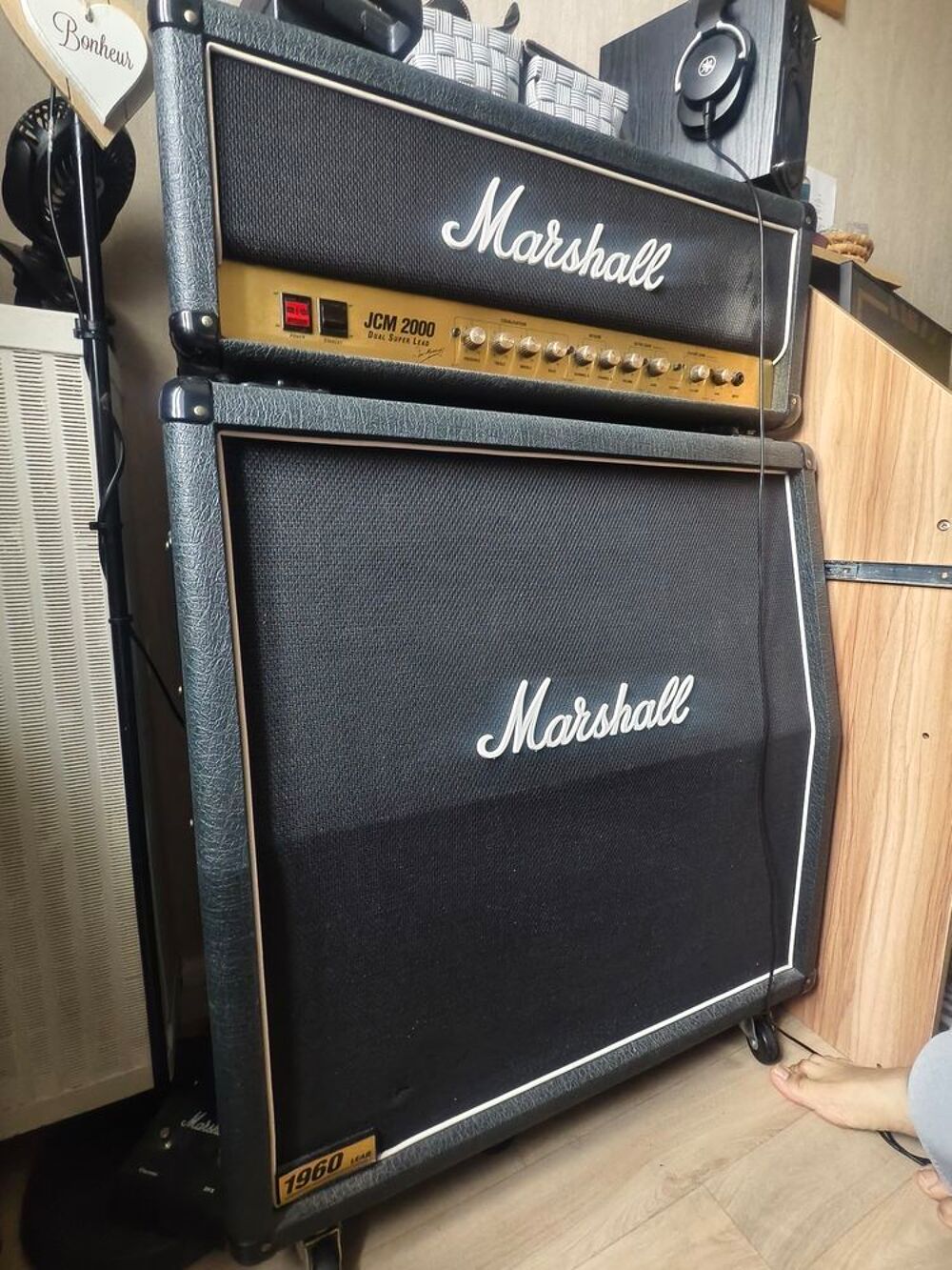 Marshall JCM Baffle + t&ecirc;te
2000 Dual super lead Ampli
DSL100 Audio et hifi