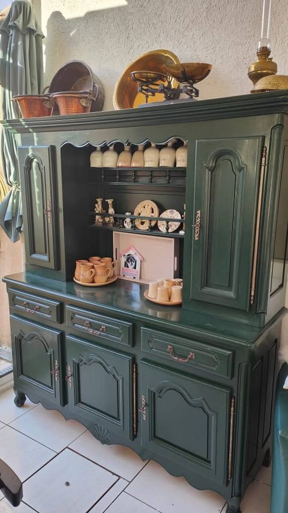 Buffet en ch&ecirc;ne d'&eacute;b&eacute;niste Meubles