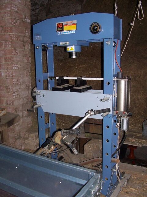 presse  de  garage 10 Condom (32)