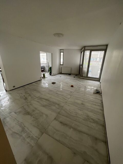 Bonjour je propose petit service R&eacute;novation salle de bain 0 75019 Paris