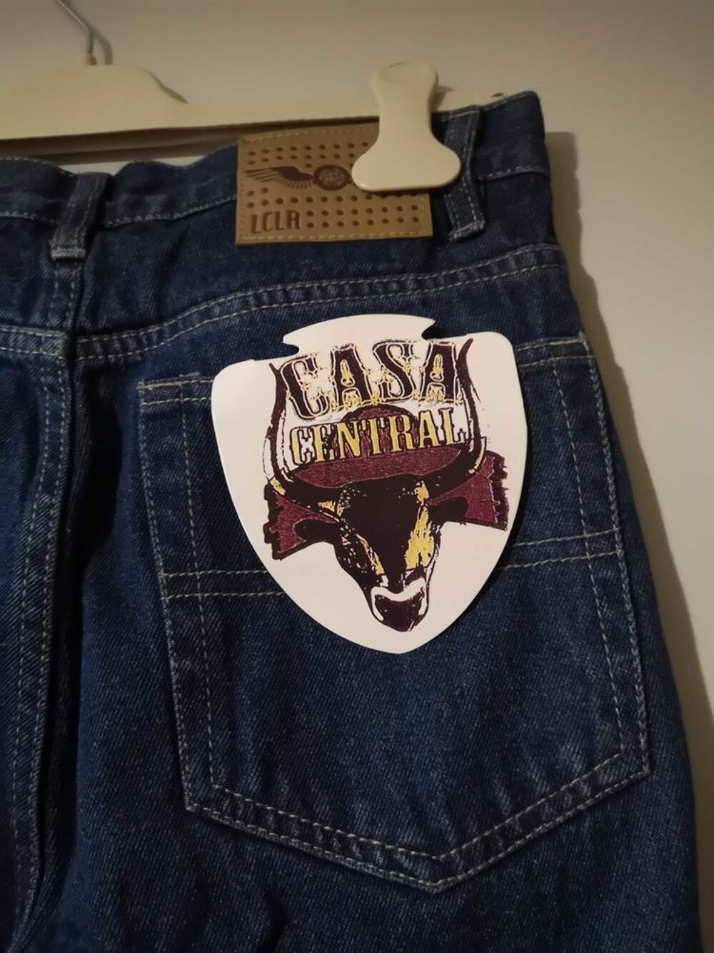 Jeans homme. Taille 40. Neuf avec &eacute;tiquette Vêtements