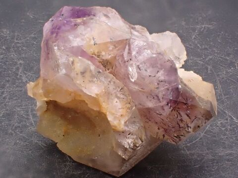 Cristal d'Am�thyste , Le Petit D�fend , Saint-Rapha�l , Var 10 Bertrichamps (54)