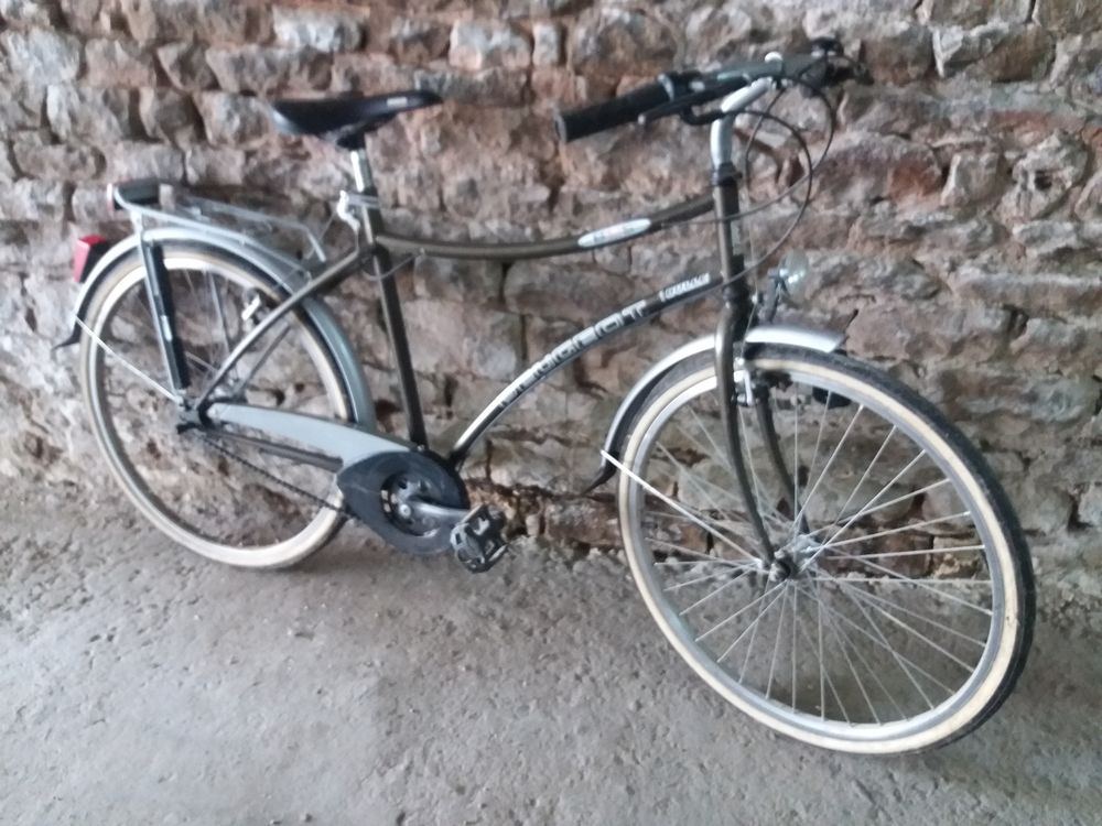 V&eacute;lo de ville femme "Peugeot" - "Bus Etween" V�los