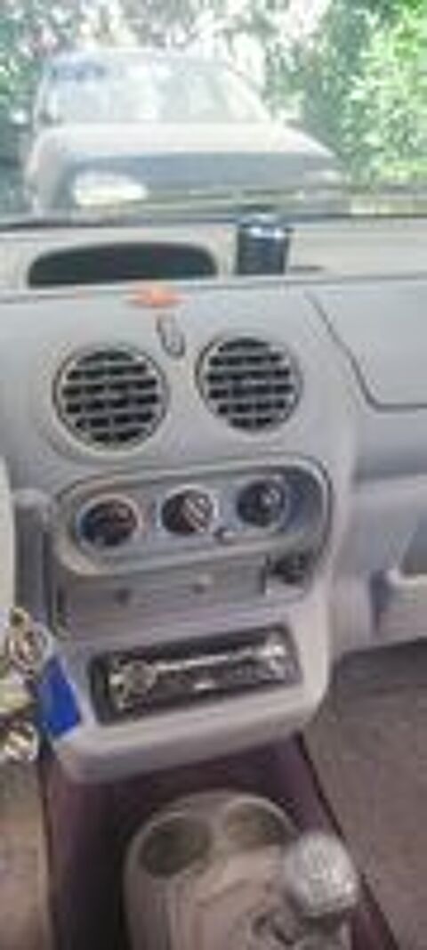 Twingo 1.2i Kenzo 2005 occasion 83600 Fr&eacute;jus