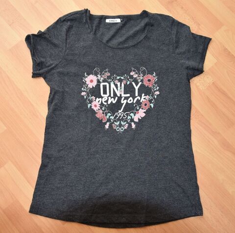 Taille 40. Tee-shirt gris fonc� chin�. Only. Tr�s bon �tat 
6 Gujan-Mestras (33)