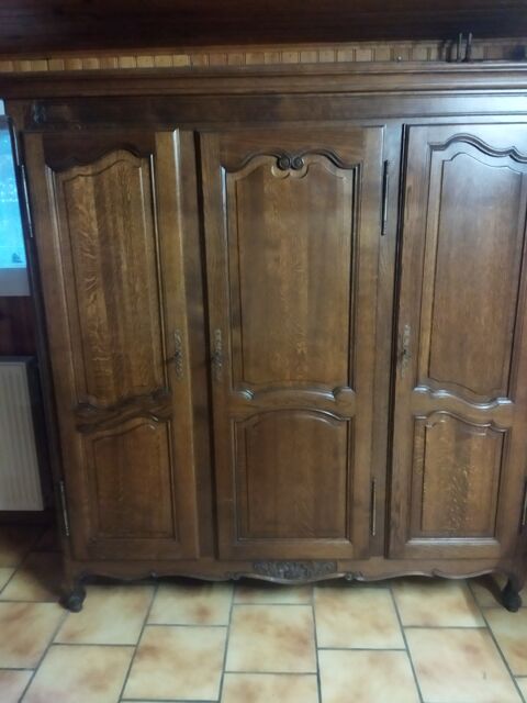 armoire chne 0 Langres (52)