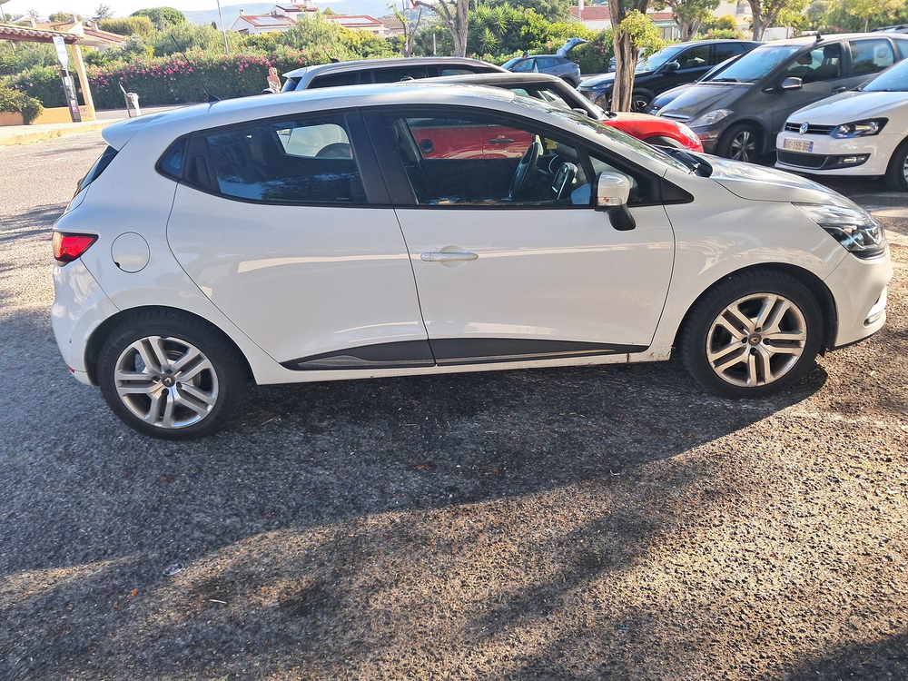 Clio IV Clio dCi 75 E6C Business 2019 occasion 13600 La Ciotat