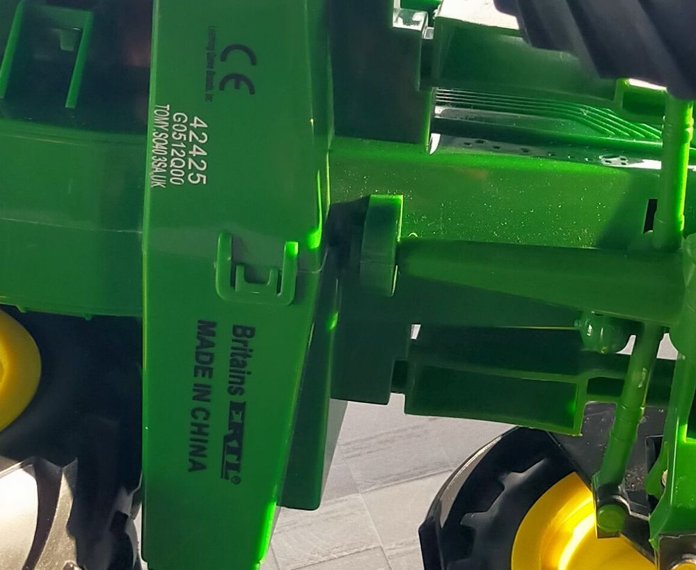 Tracteur John Deer avec chargeur ERTL
Jeux / jouets