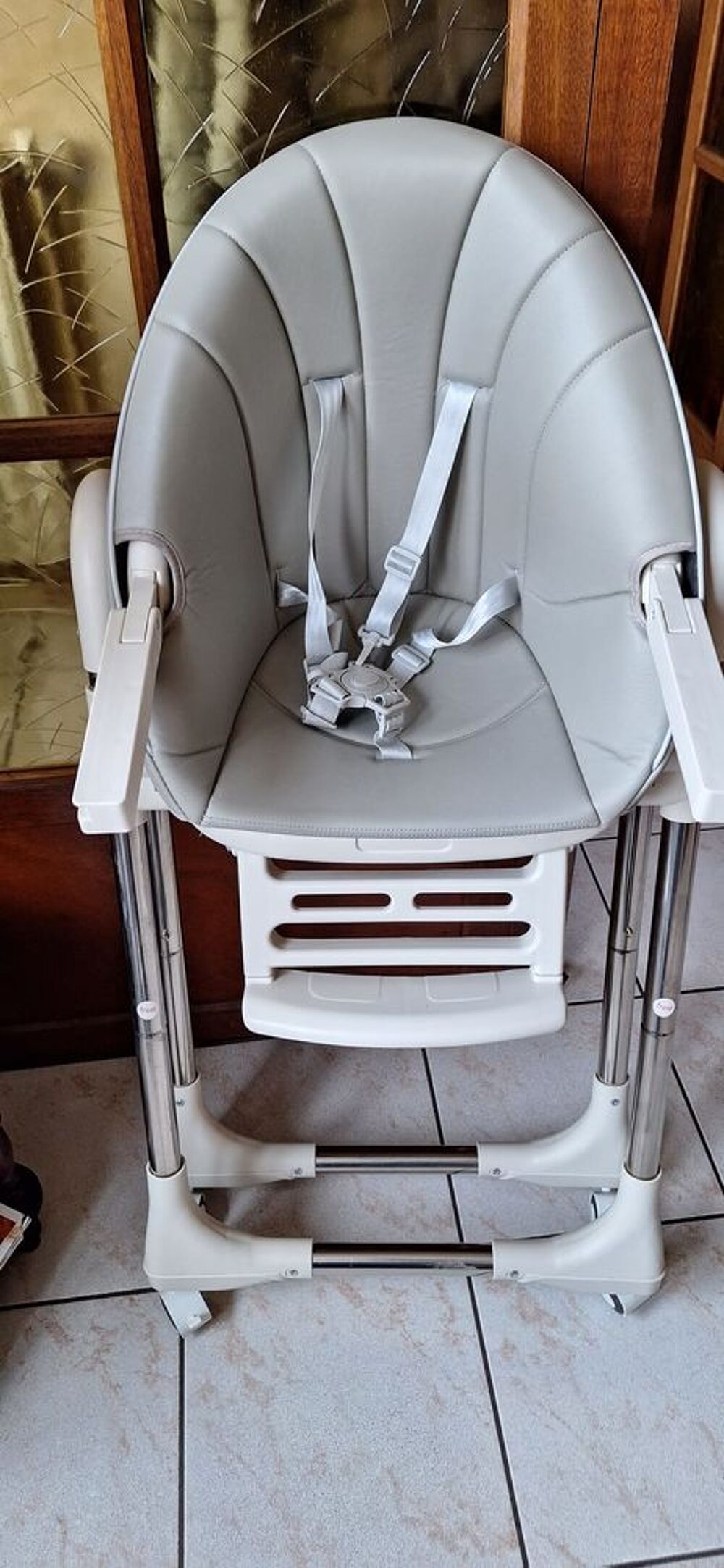 Chaise enfant Pu�riculture